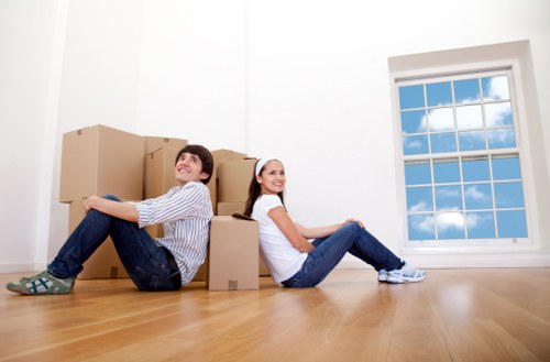 Local long-term storage solution in Tolworth for home and business