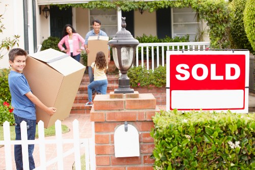 Local Tolworth furniture storage option for long-term and short-term needs